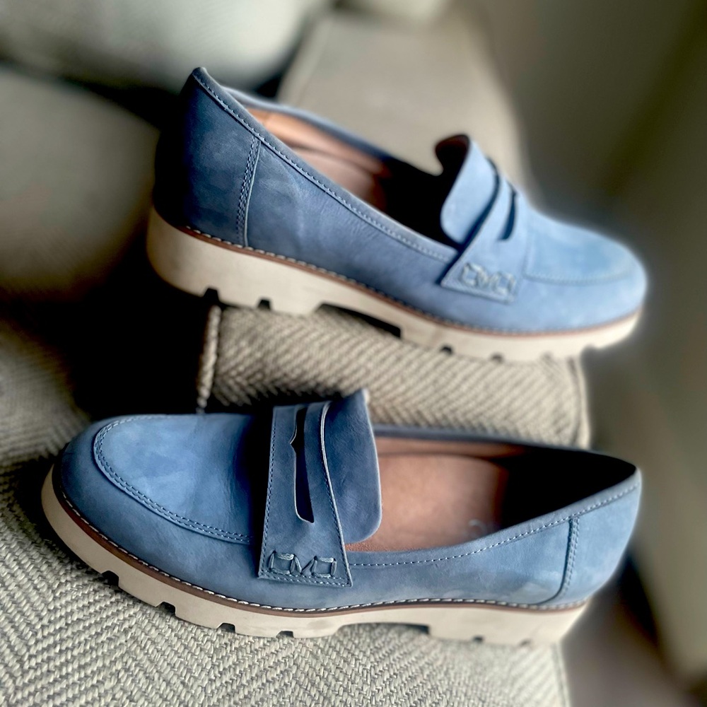 Love these loafers!